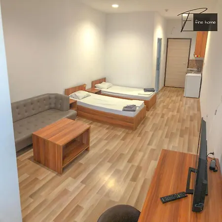 Fine Hotel