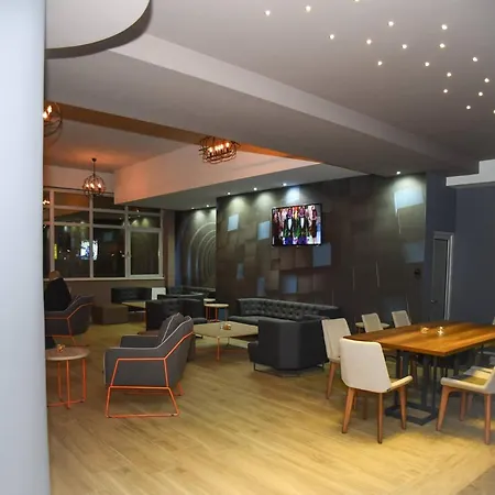 Hotel Fine 3*